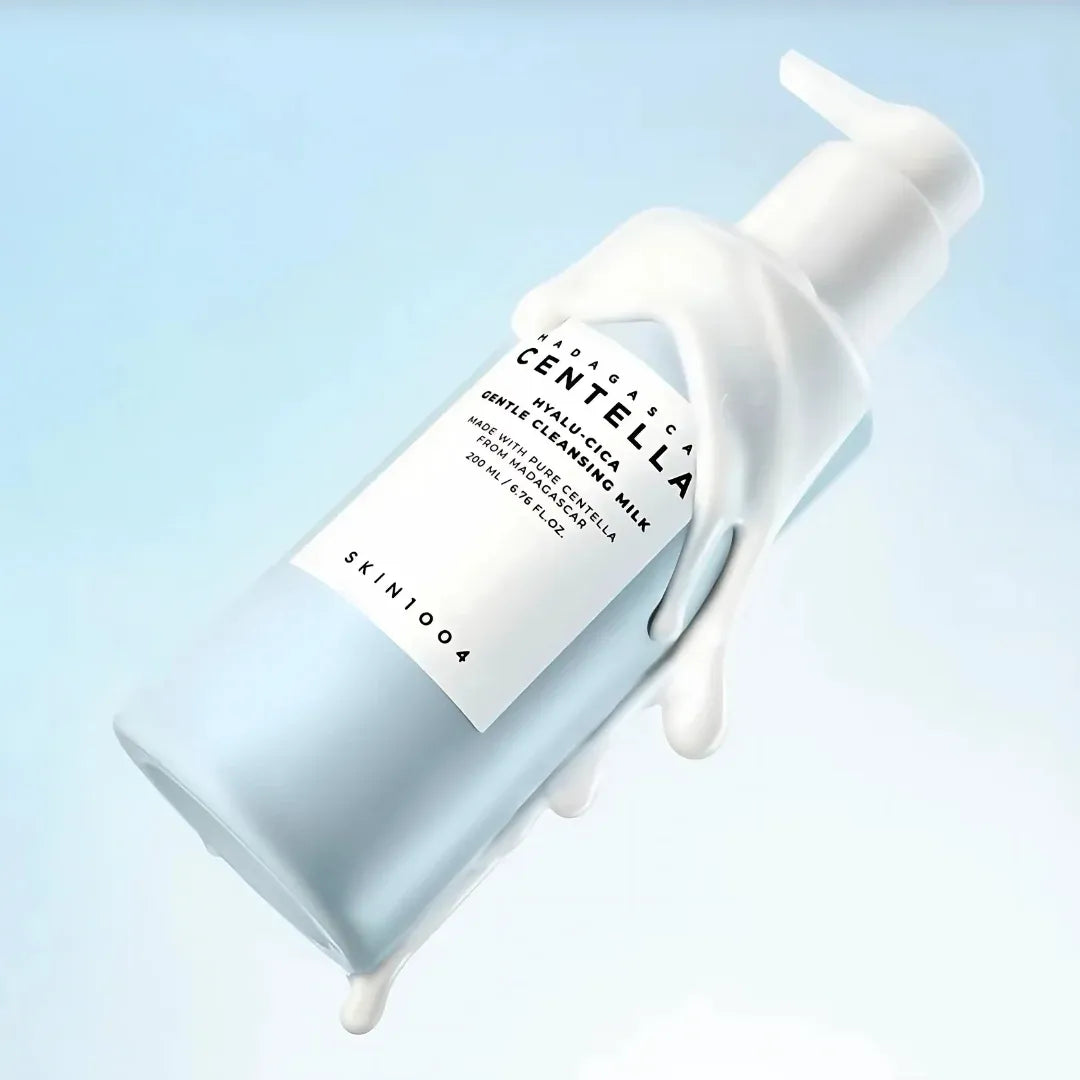 Madagascar Centella Hyalu-Cica Gentle Cleansing Milk 200m