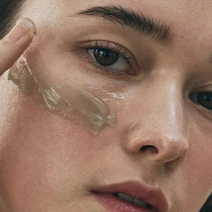 arencia-holly-hyssop-serum-30-brightening-anti-agingkorean-skincare-kuwait